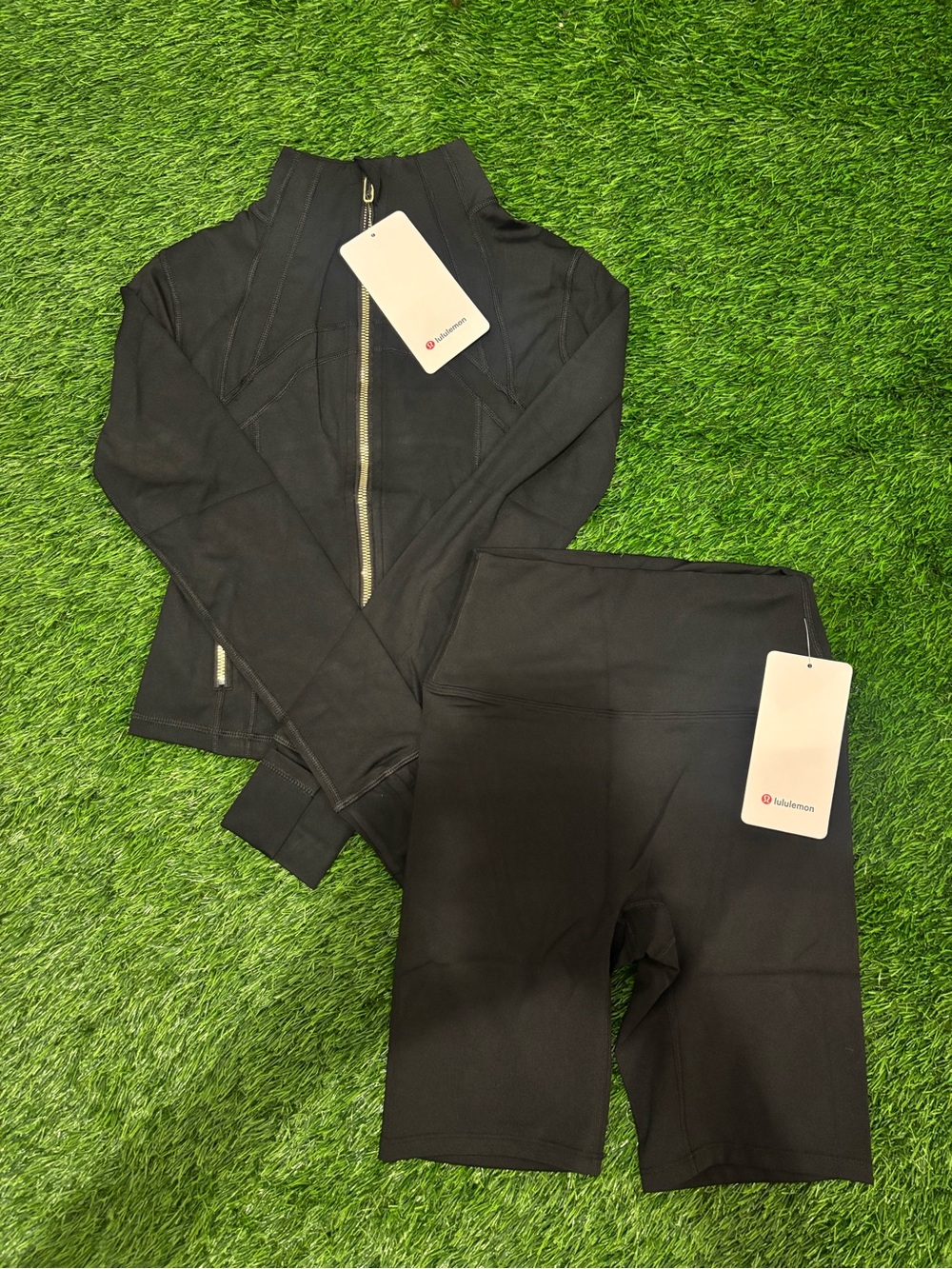 Cropped Lululemon Define Jacket + Black/Gold Shorts Set